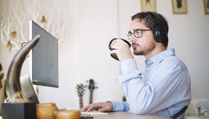 Occupation du domicile à des fins professionnelles : le salarié peut prétendre à une indemnisation